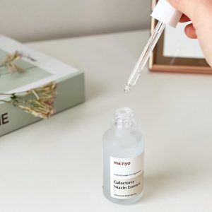 اسنس گالاکتومی نیاسین manyo factory