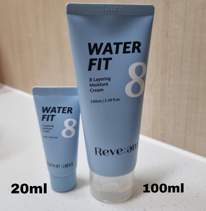 <img src="reveam-water-fit-ingredients.jpg" alt="ترکیبات آبرسان کرم Reveam Water Fit 8 Layering" loading="lazy">